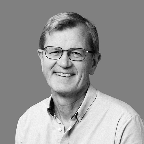 Guy Lloyd